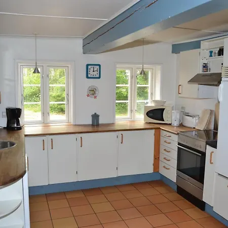 Holiday home Bredebro *